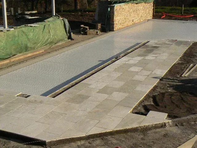 contour piscine
